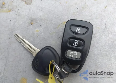 2010 Hyundai Elantra Gls z USA, uszkodzony, nr VIN KMHDU4AD0AU016204